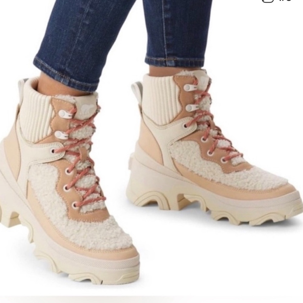 Sorel Brex faux shearling Tan and Cream Boots